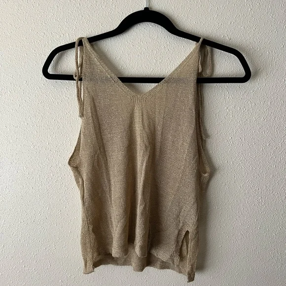 Tanktop - Picture 2 of 2